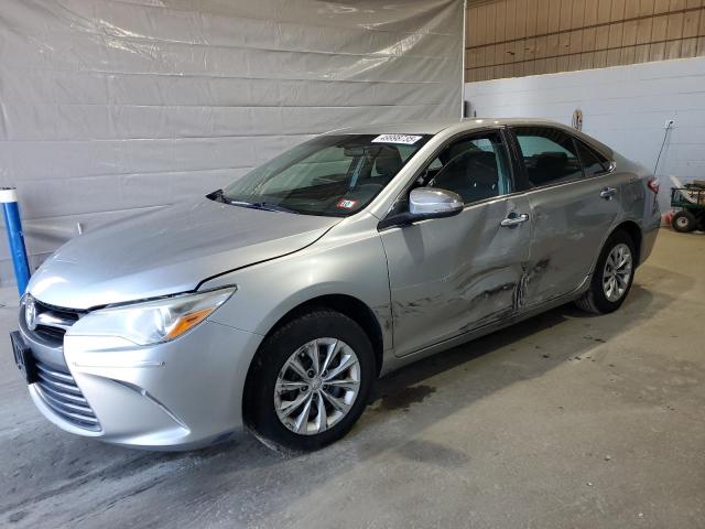 TOYOTA CAMRY 2017 Srebrny