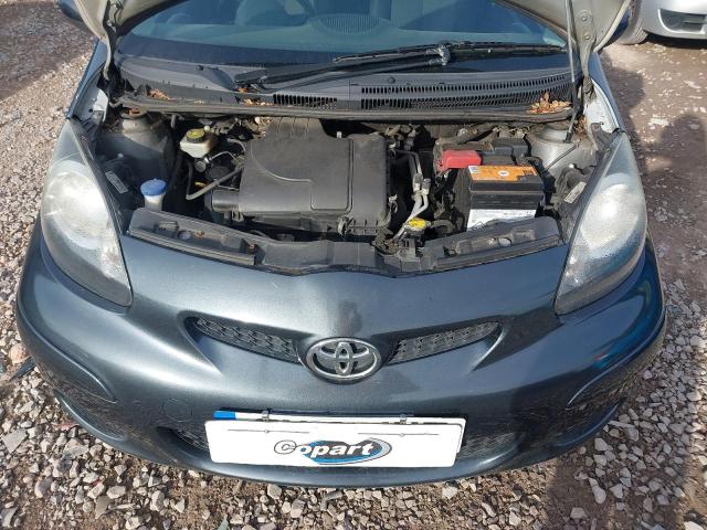 2012 TOYOTA AYGO GO VV