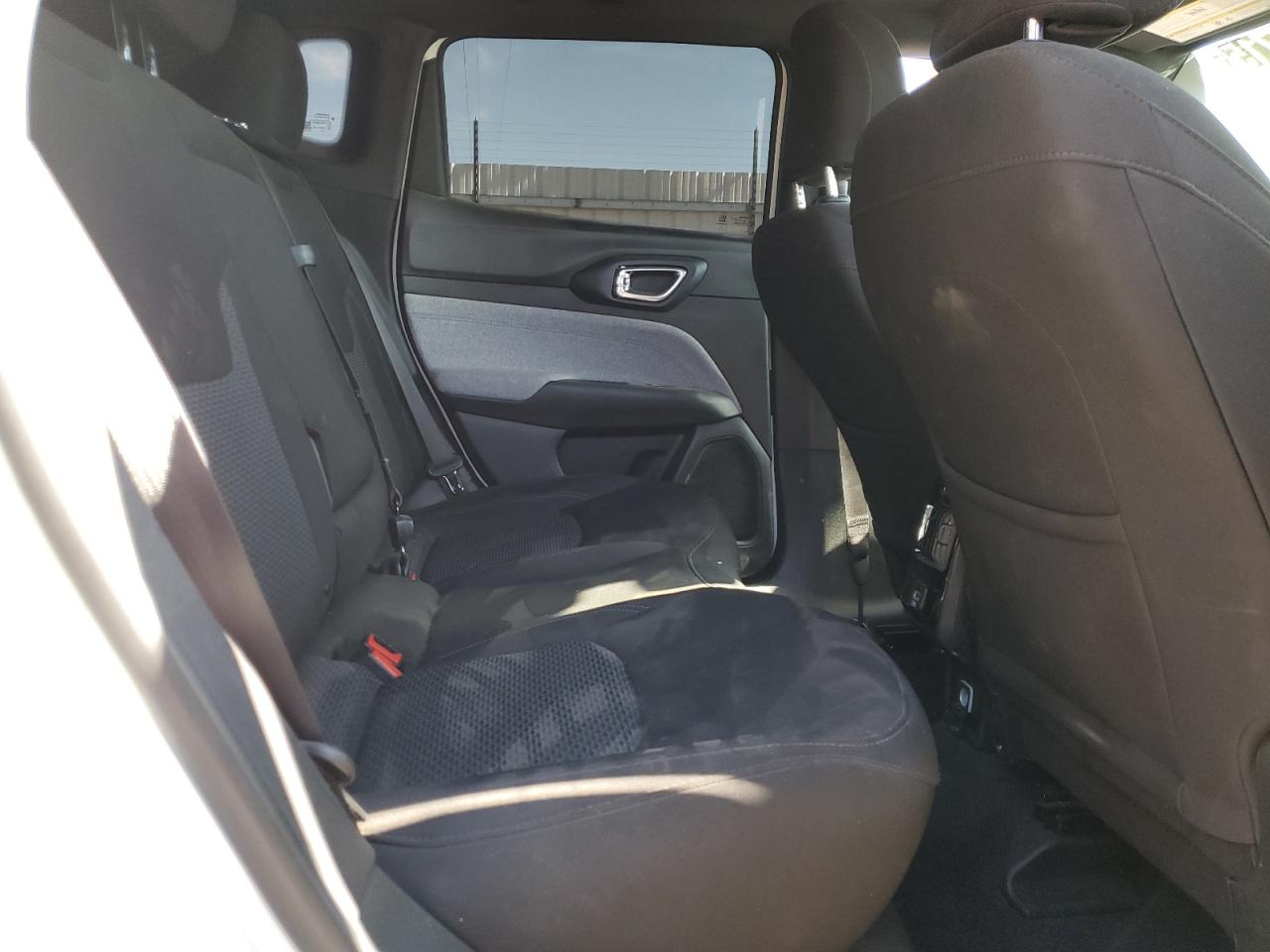 2024 Jeep Compass Sport VIN: 3C4NJDANXRT115824 Lot: 53575715