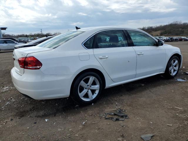 VOLKSWAGEN PASSAT 2015 Білий