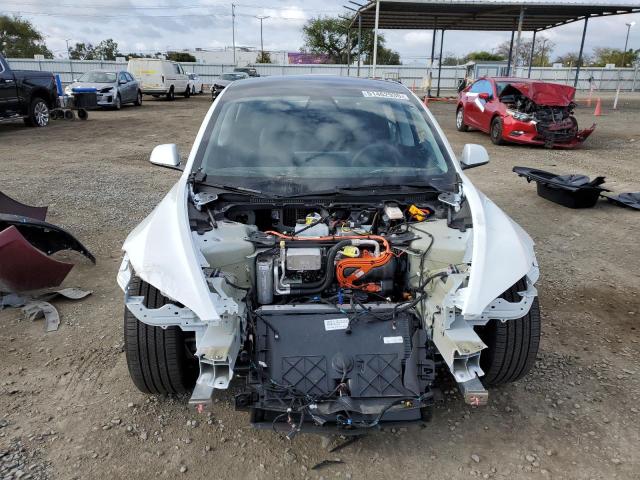  TESLA MODEL 3 2024 Белый
