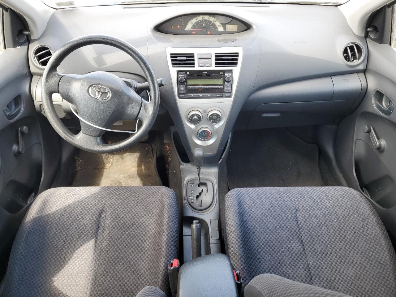 2008 Toyota Yaris VIN: JTDBT923384016161 Lot: 52302815