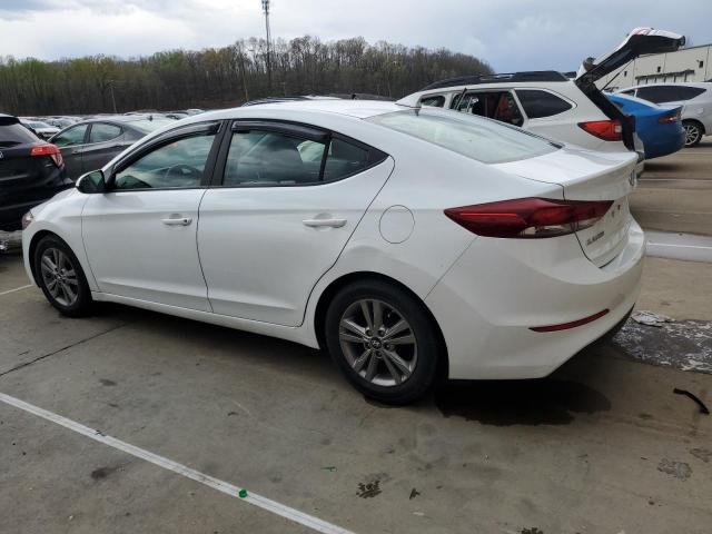 Sedans HYUNDAI ELANTRA 2017 Biały