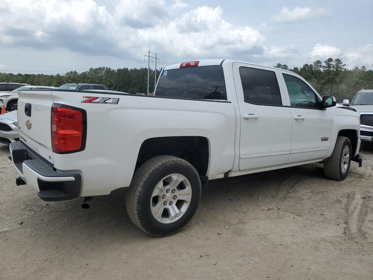 3GCUKREC6JG391655 CHEVROLET ALL Models 2018
