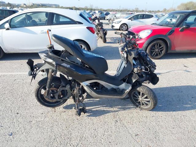 2013 PIAGGIO MP3 300 YOURBAN LT 