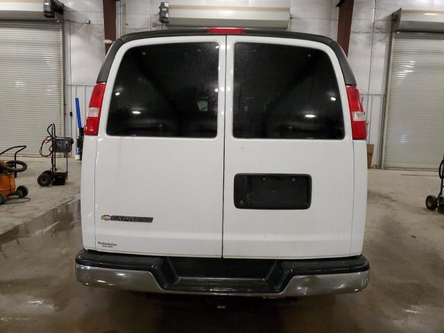  CHEVROLET EXPRESS 2019 Biały