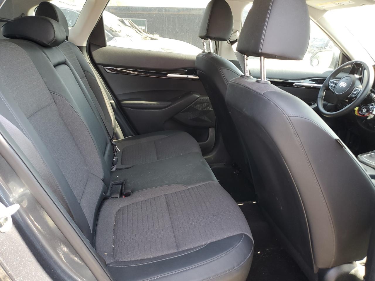 2021 Kia Seltos S VIN: KNDEUCAA9M7228465 Lot: 52106535