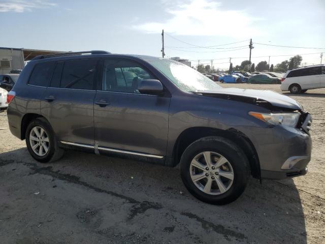 Паркетники TOYOTA HIGHLANDER 2013 Серый