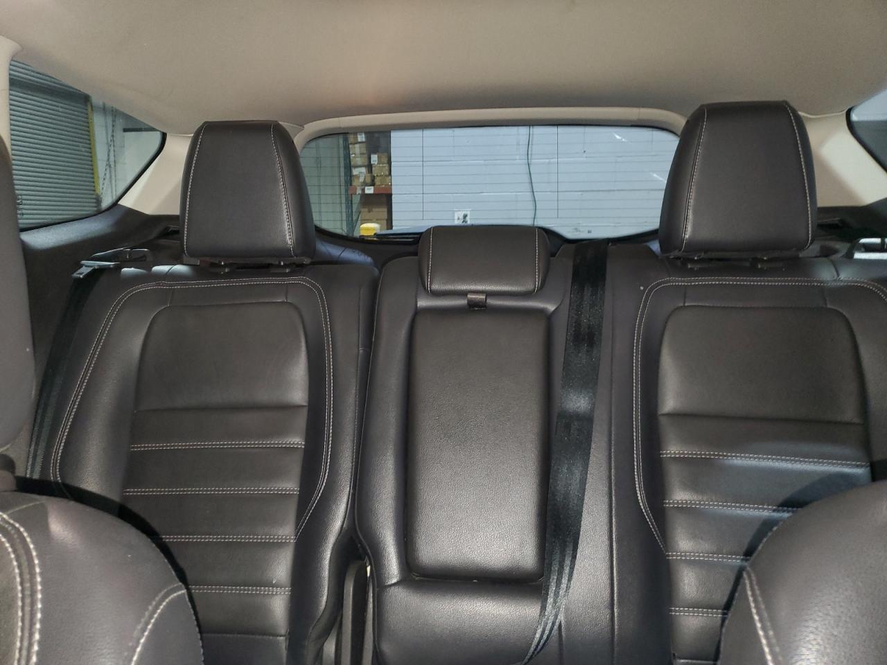 1FMCU9J98JUC72689 FORD ESCAPE 2018