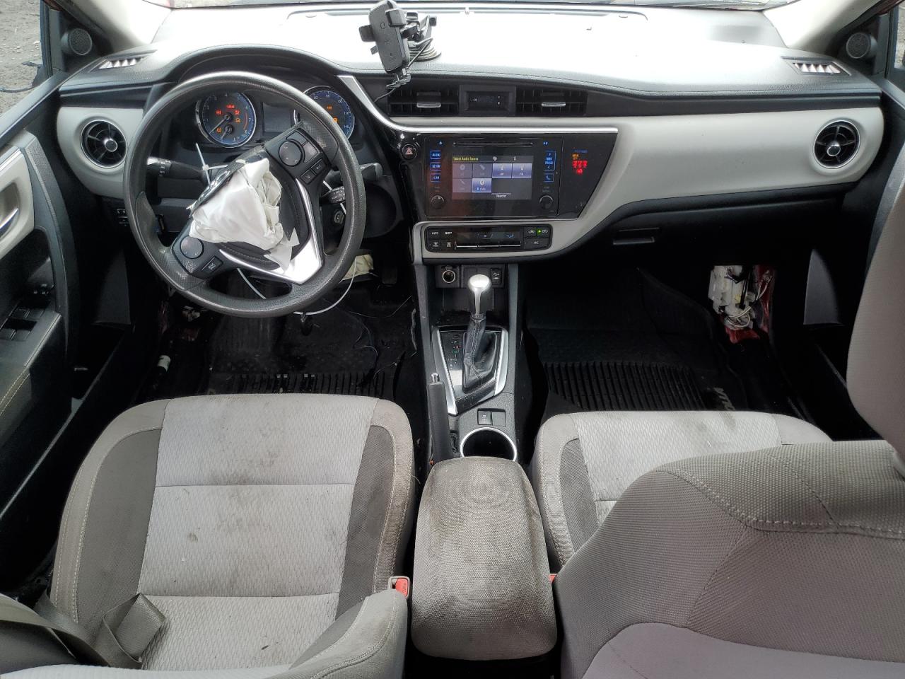 2T1BURHE1JC105963 TOYOTA COROLLA 2018