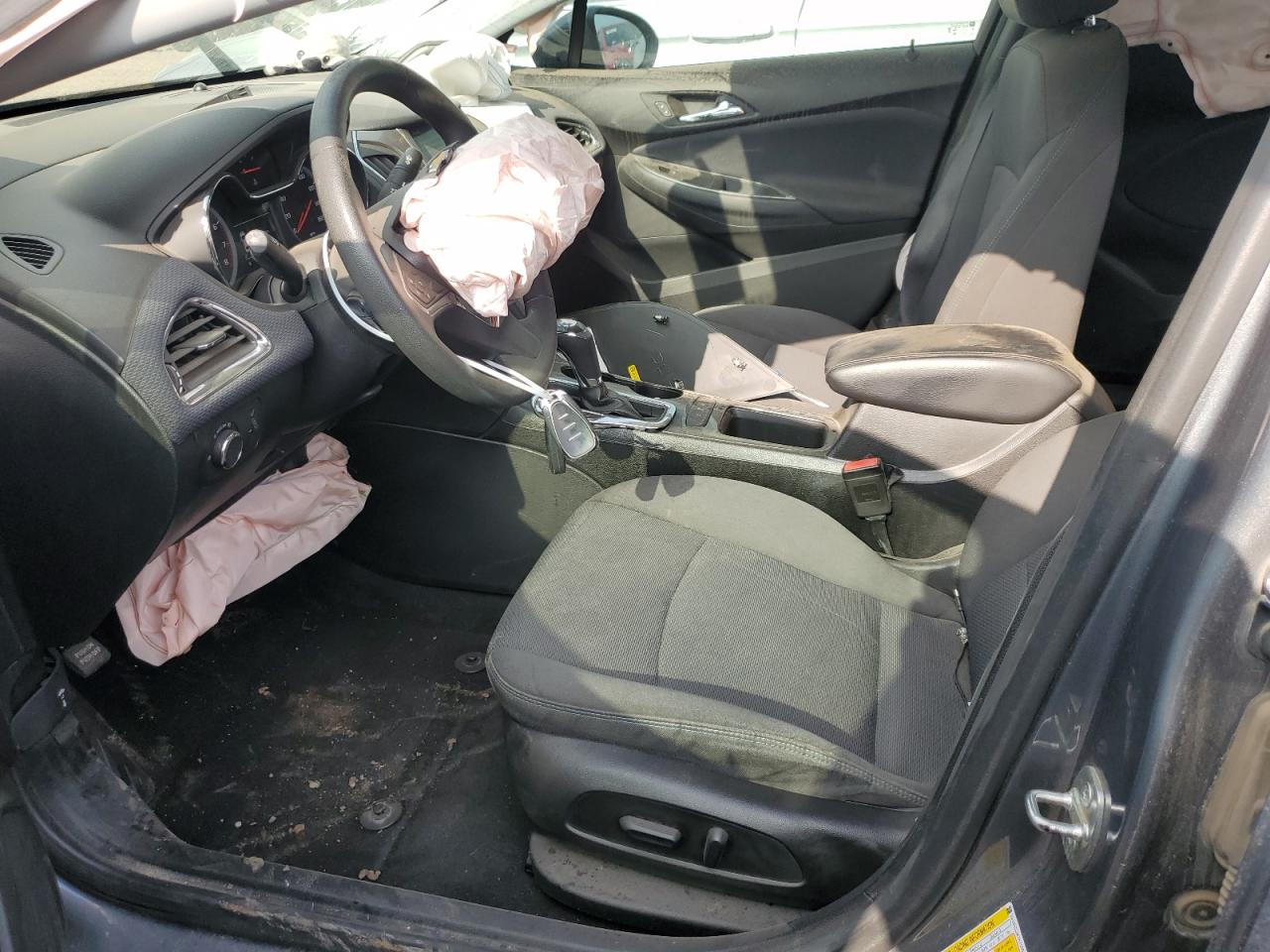 1G1BE5SM3K7106422 CHEVROLET CRUZE 2019