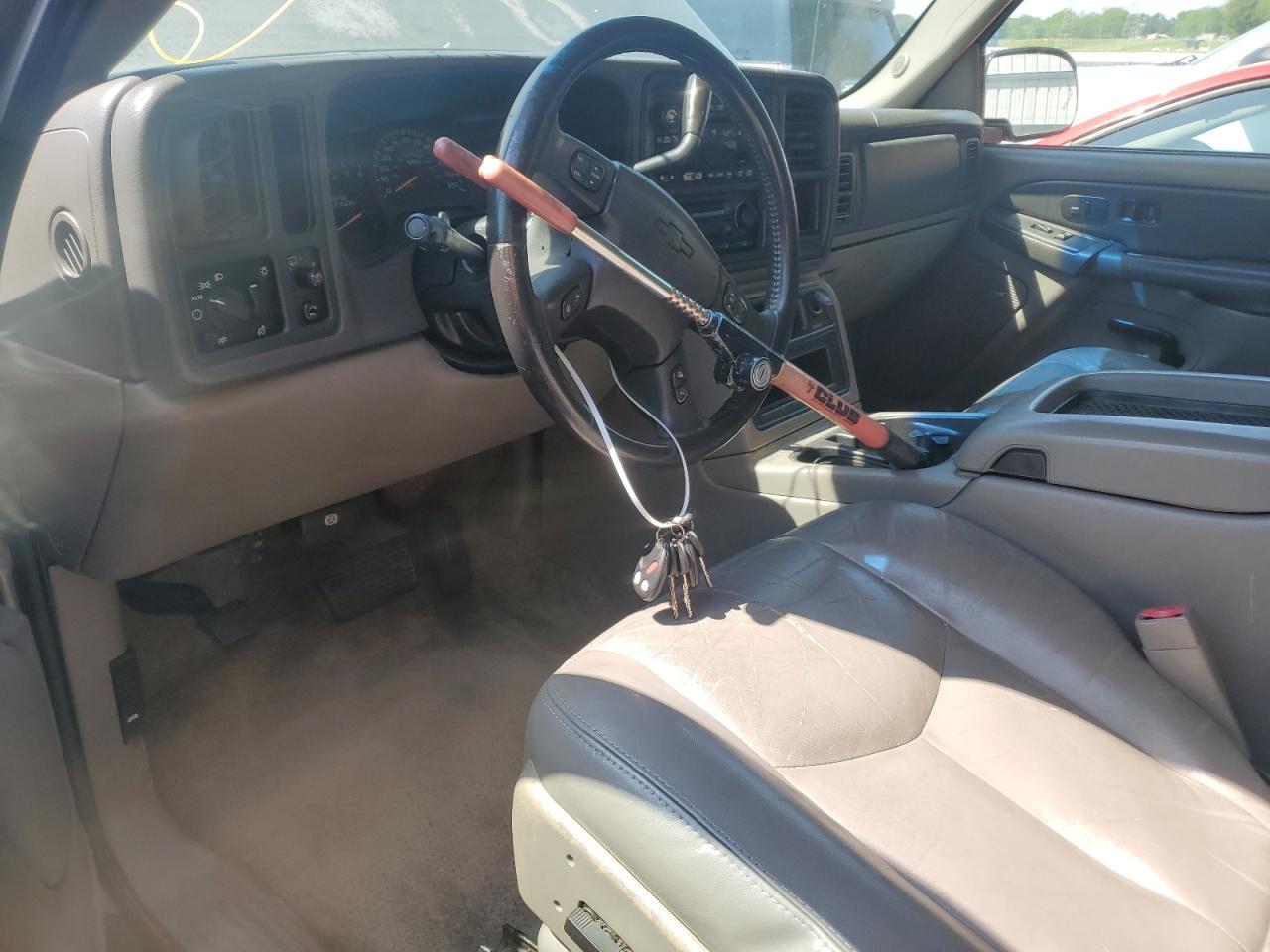 2003 Chevrolet Tahoe C1500 VIN: 1GNEC13Z23J232649 Lot: 53749185