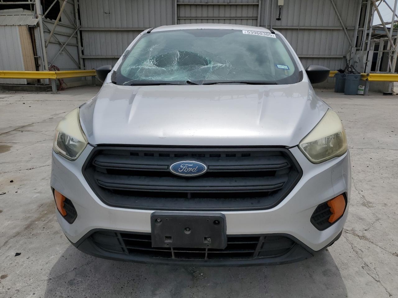 1FMCU0F70HUC00334 FORD ESCAPE 2017