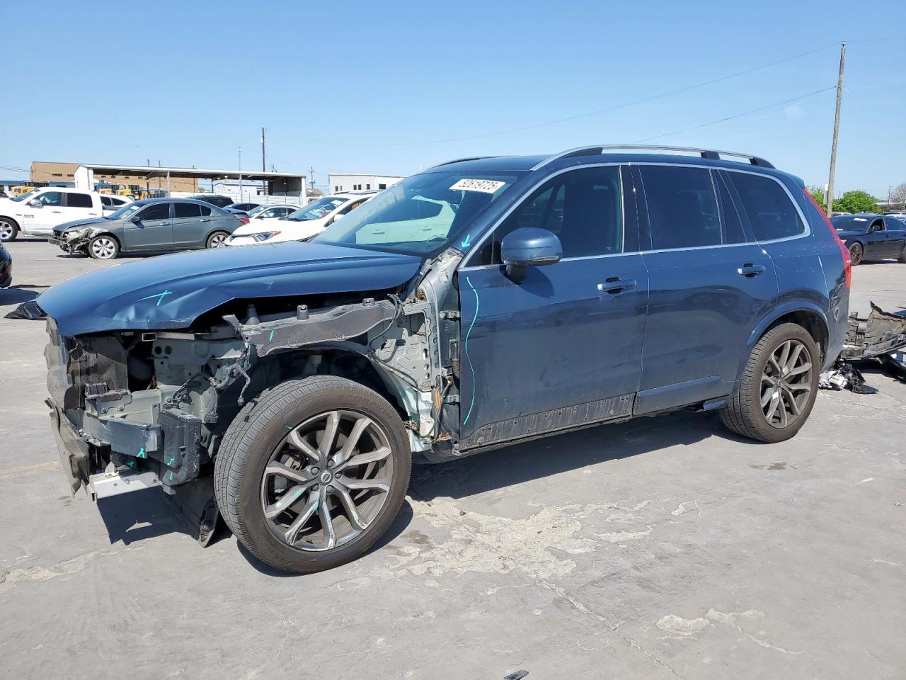 2019 Volvo Xc90 T6 Momentum for Sale in Grand Prairie, TX - Front End