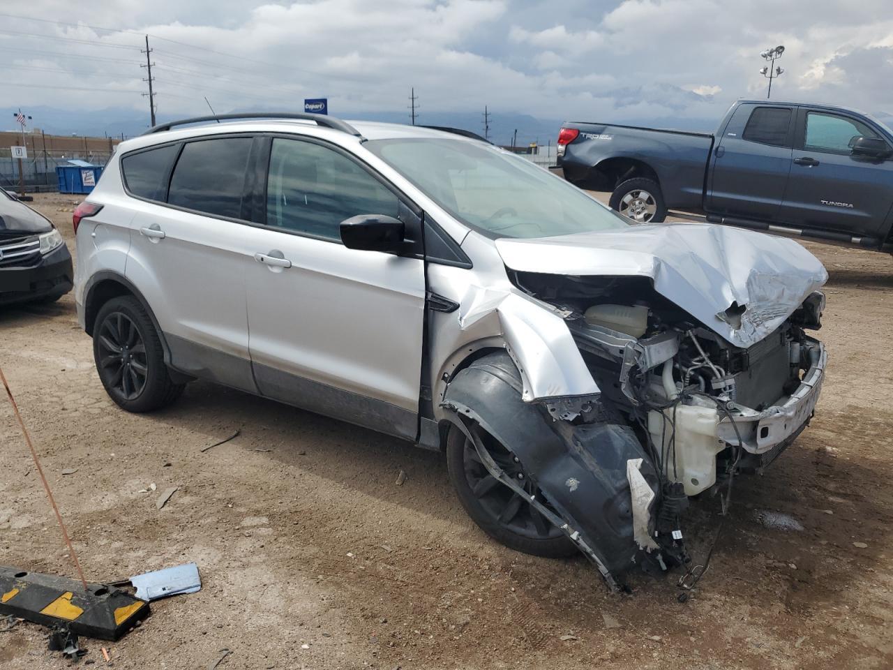 1FMCU9GD8KUB09943 FORD ESCAPE 2019
