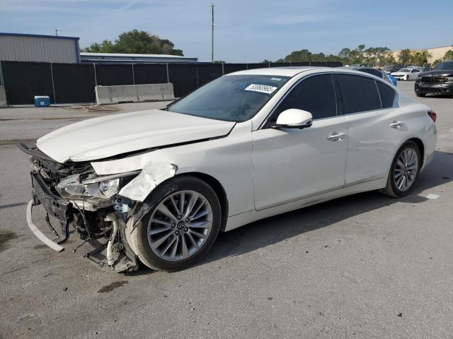  INFINITI Q50 2021 Белы