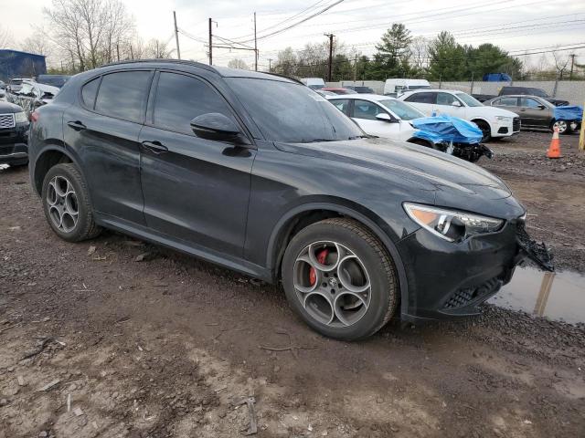  ALFA ROMEO STELVIO 2022 Black