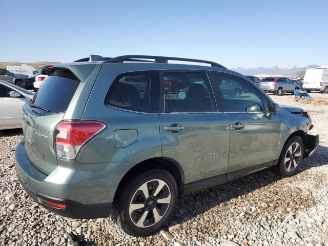  SUBARU FORESTER 2018 Зеленый