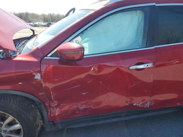  NISSAN ROGUE 2017 Czerwony