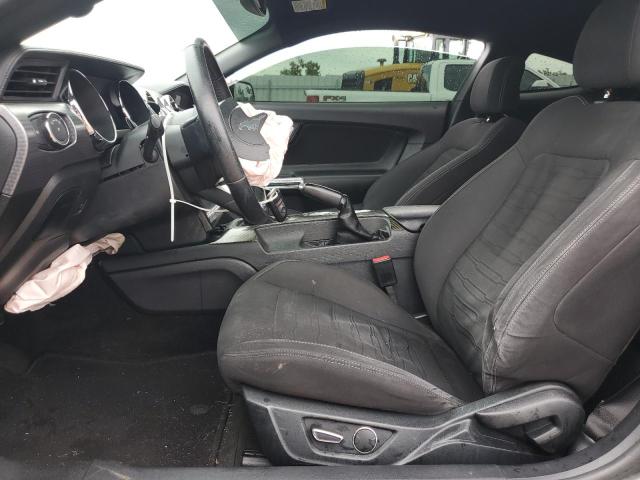  FORD MUSTANG 2016 Серый