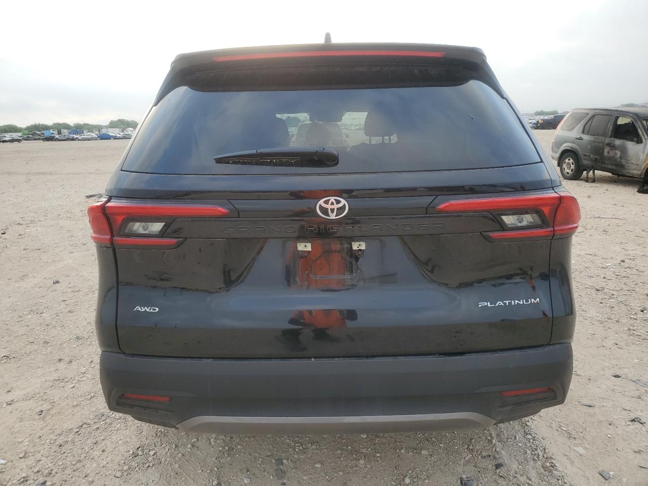 2024 Toyota Grand Highlander Xle VIN: 5TDAAAB53RS041815 Lot: 54174595