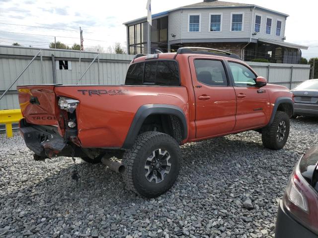 Pickups TOYOTA TACOMA 2016 Orange
