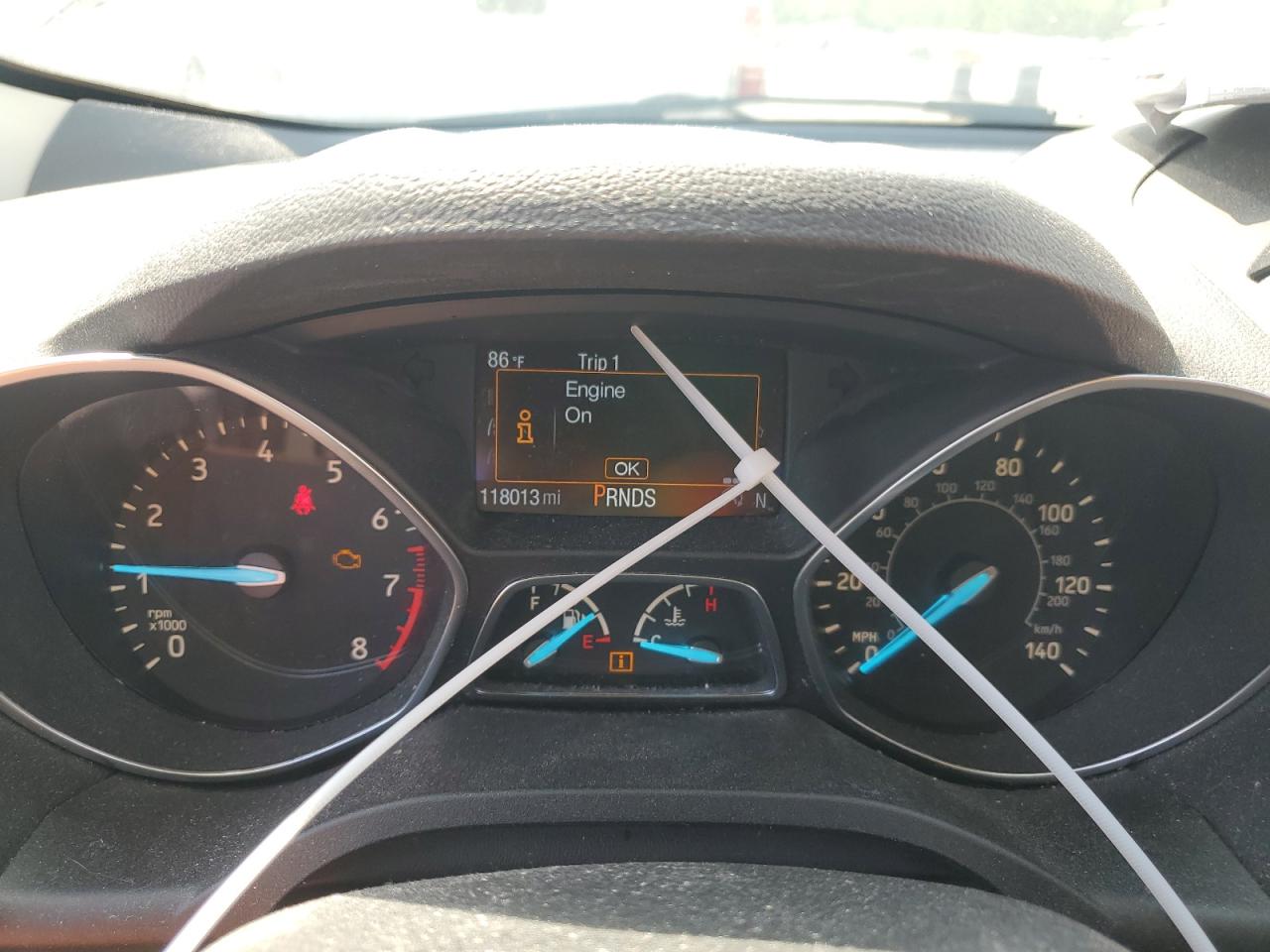 1FMCU0GDXHUC86501 FORD ESCAPE 2017