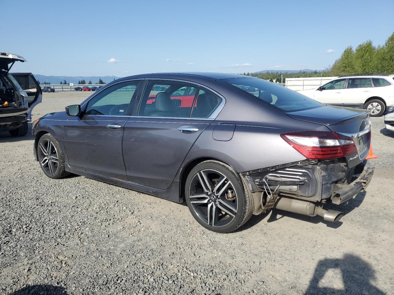 1HGCR2F16HA214867 HONDA ACCORD 2017