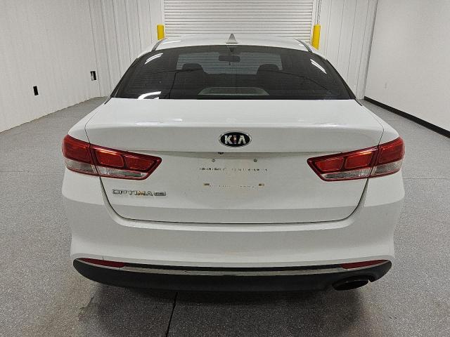 Sedans KIA OPTIMA 2017 White