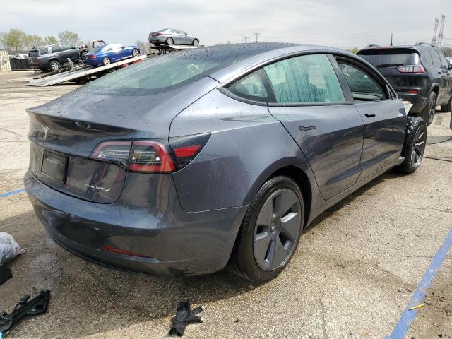  TESLA MODEL 3 2022 Серый