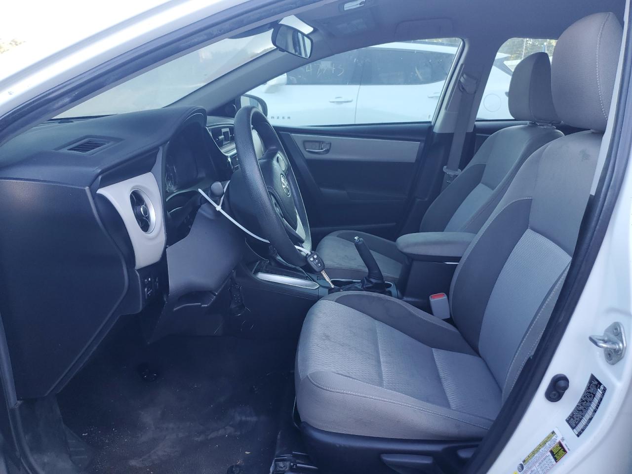 2019 Toyota Corolla L VIN: 5YFBURHE8KP909761 Lot: 54920985