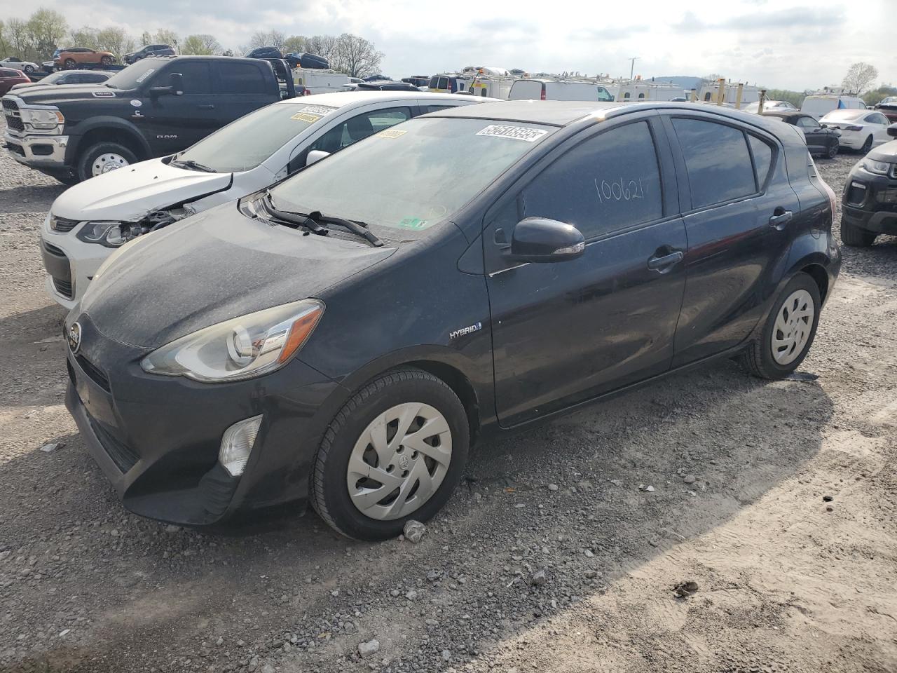 2016 Toyota Prius C იყიდება Lebanon-ში, TN - Minor Dent/Scratches