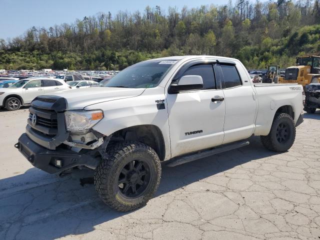 Пікапи TOYOTA TUNDRA 2017 Білий