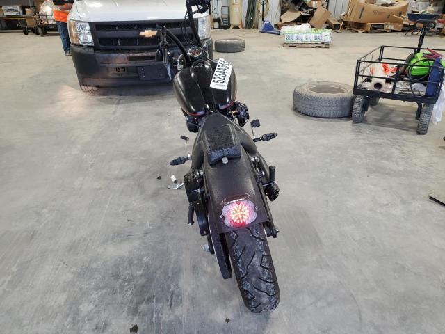 2013 HARLEY-DAVIDSON FXS BLACKLINE