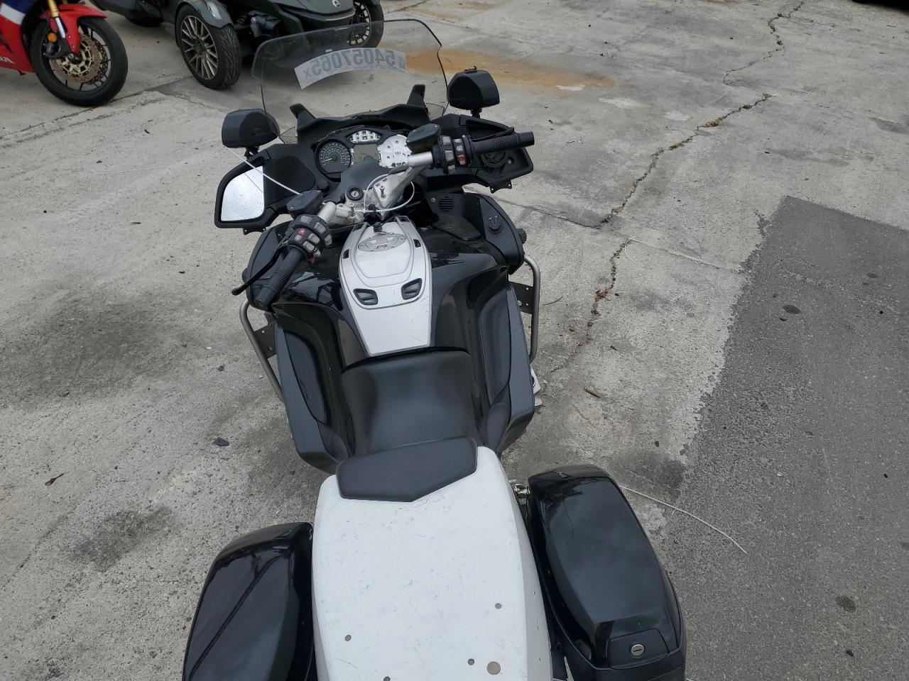 2013 BMW R1200 Rt VIN: WB1044001DZW23184 Lot: 54057065