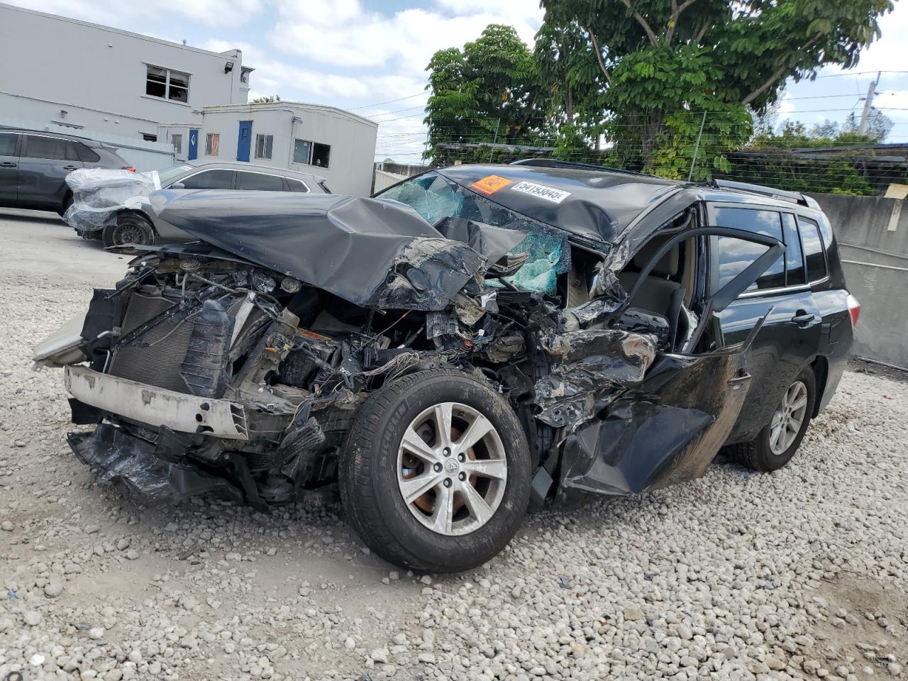 2011 Toyota Highlander Base for Sale in Opa Locka, FL - All Over