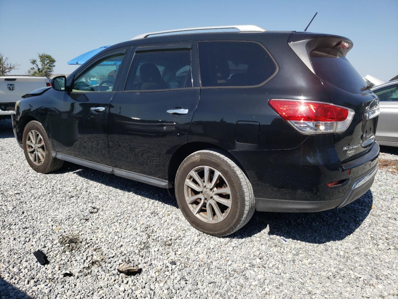 5N1AR2MN6GC631156 NISSAN PATHFINDER 2016