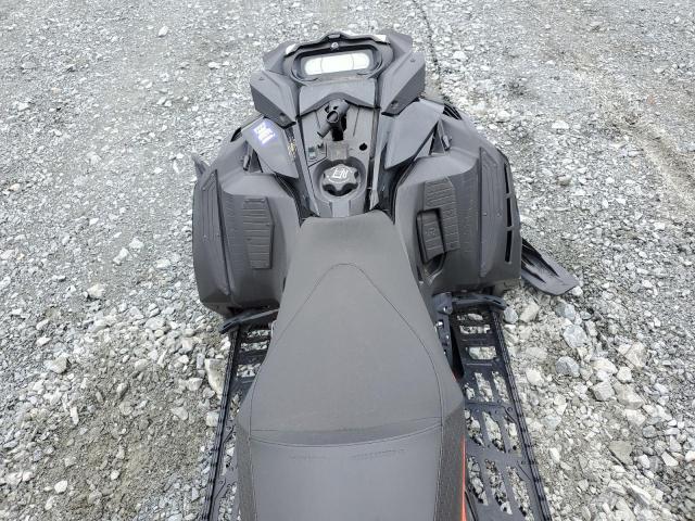 2020 SKIDOO RENEGADE  