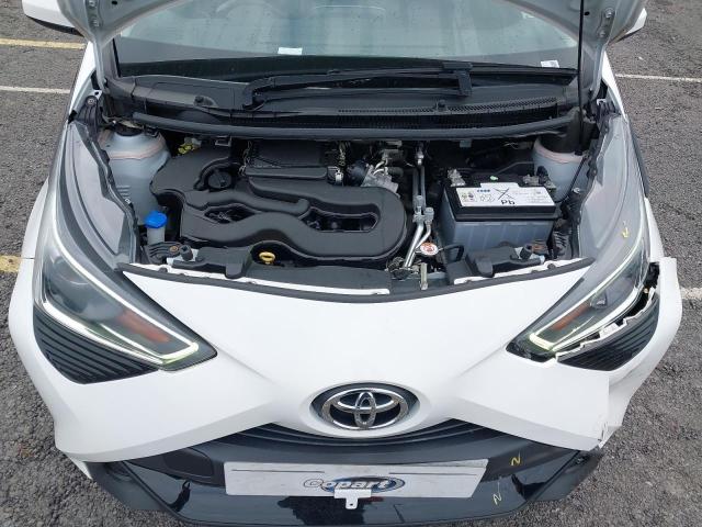 2021 TOYOTA AYGO X-PLA