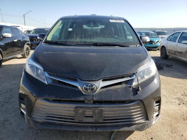 2018 TOYOTA SIENNA XLE