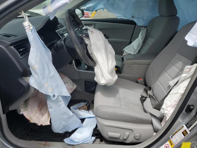 Sedans TOYOTA CAMRY 2017 Silver