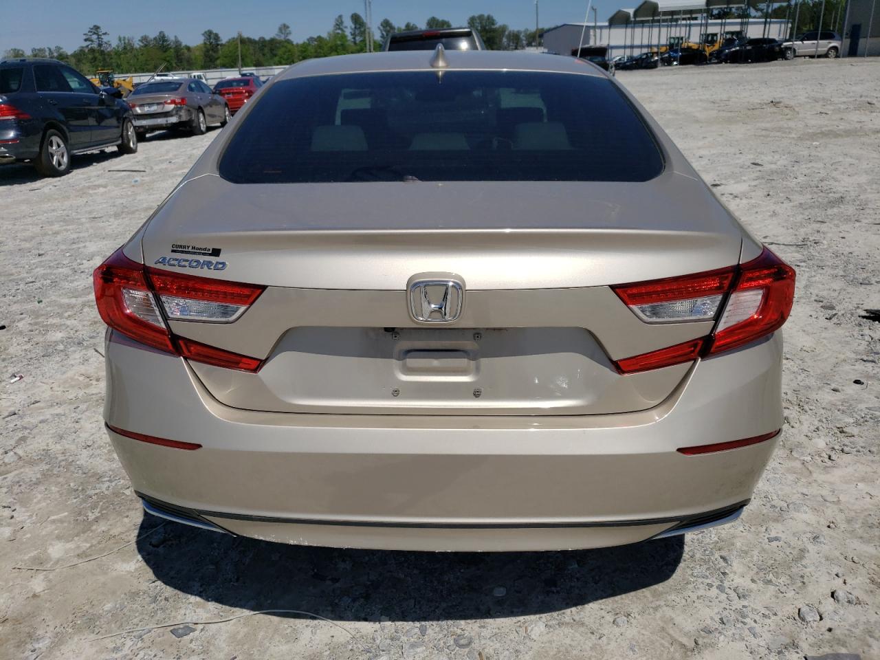 1HGCV1F16JA257956 HONDA ACCORD 2018