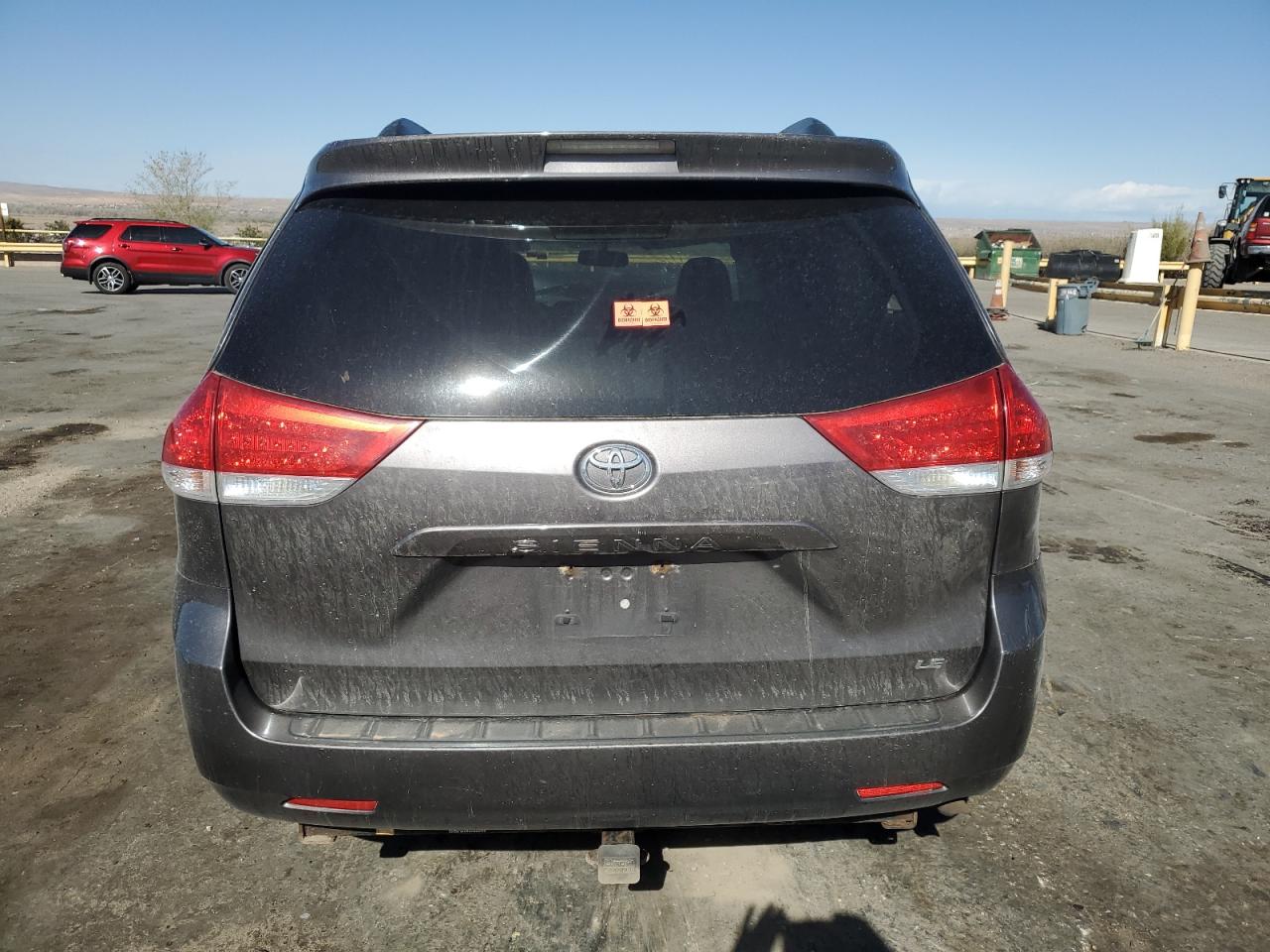 5TDKK3DC0DS333472 2013 Toyota Sienna Le