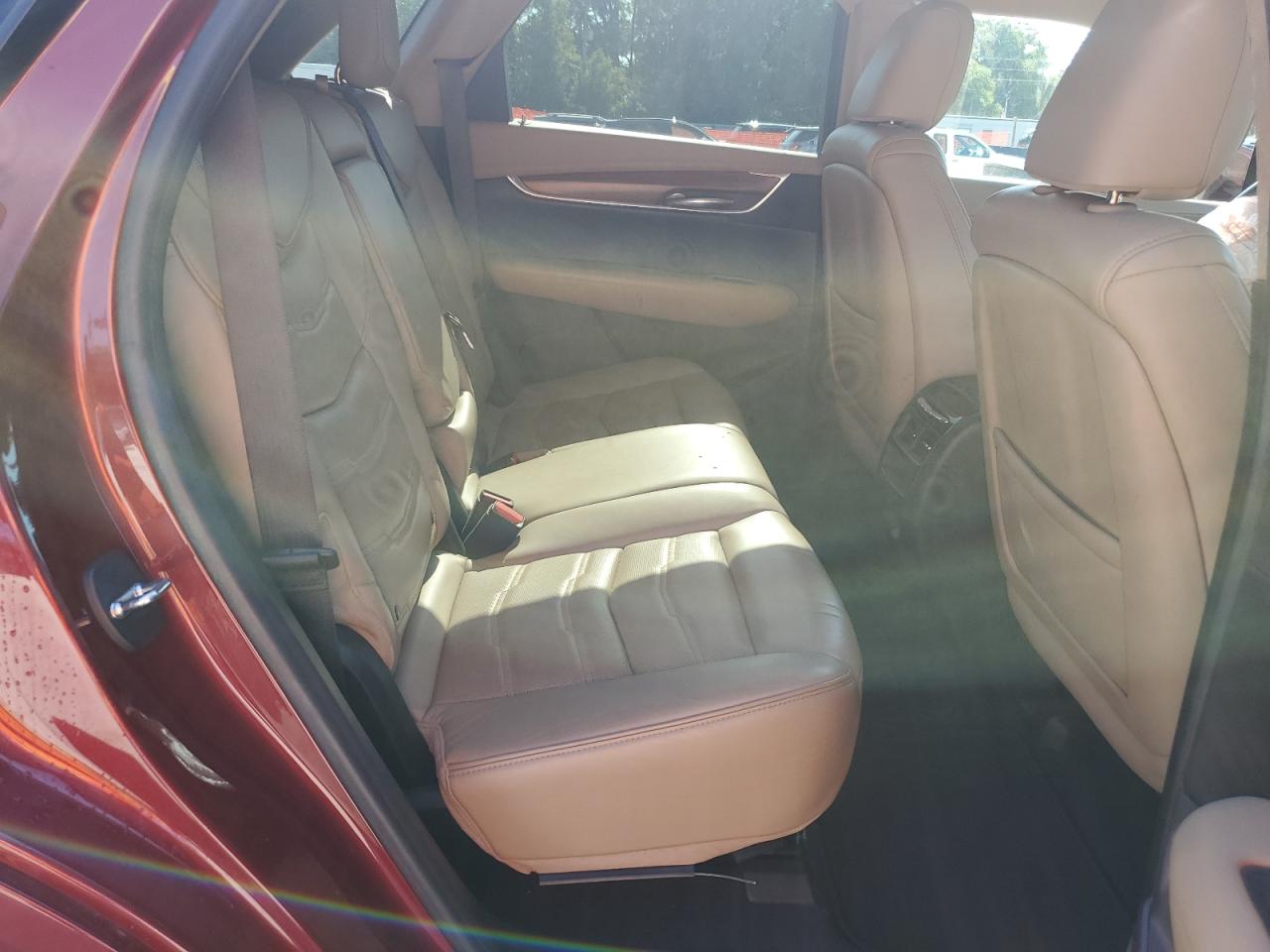 2017 Cadillac Xt5 Platinum VIN: 1GYKNFRS4HZ300191 Lot: 54607155