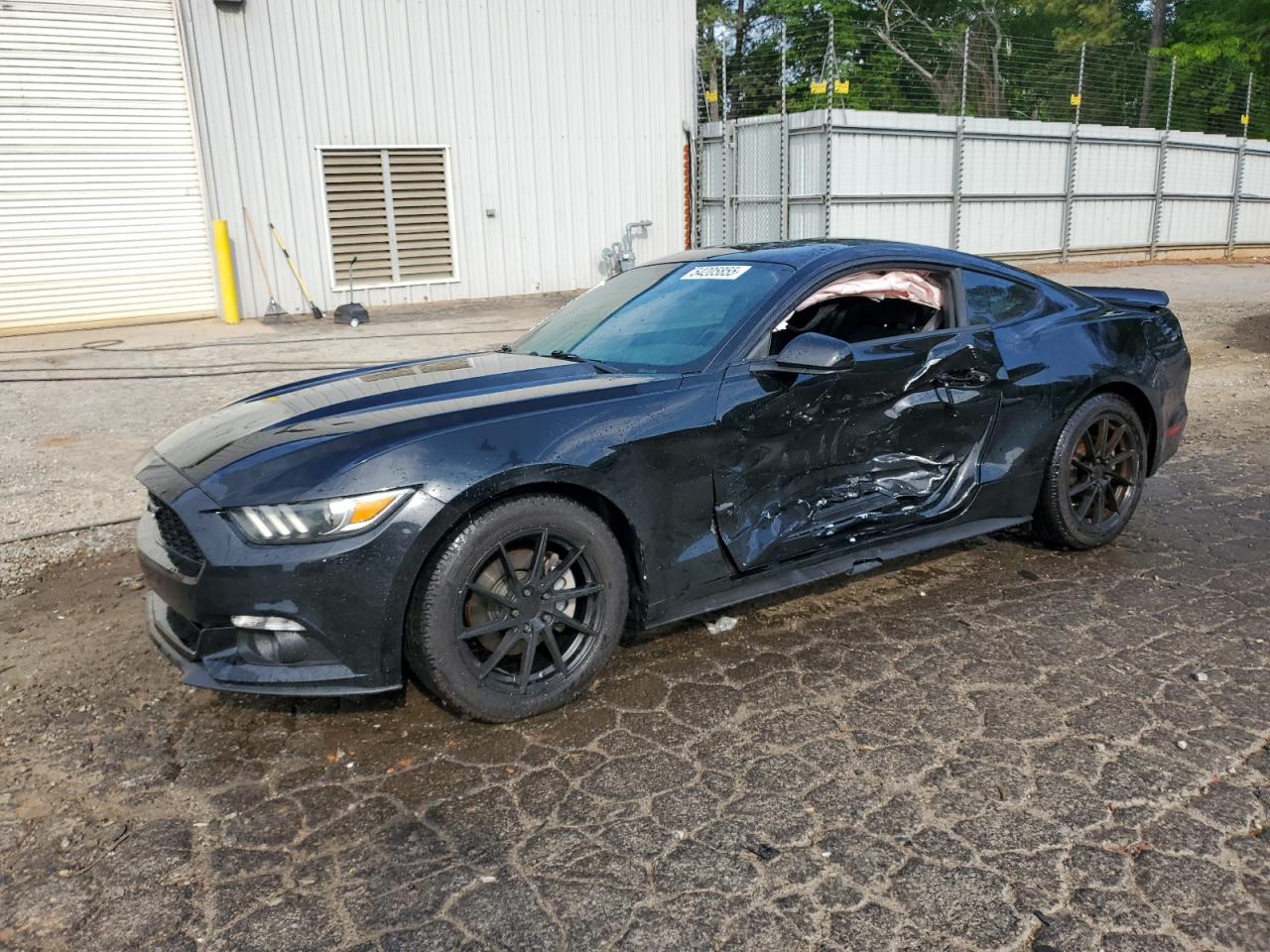 2015 Ford Mustang for Sale in Austell, GA - Side