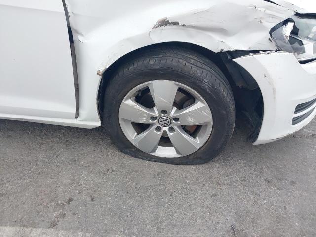 2014 VOLKSWAGEN GOLF SE BL