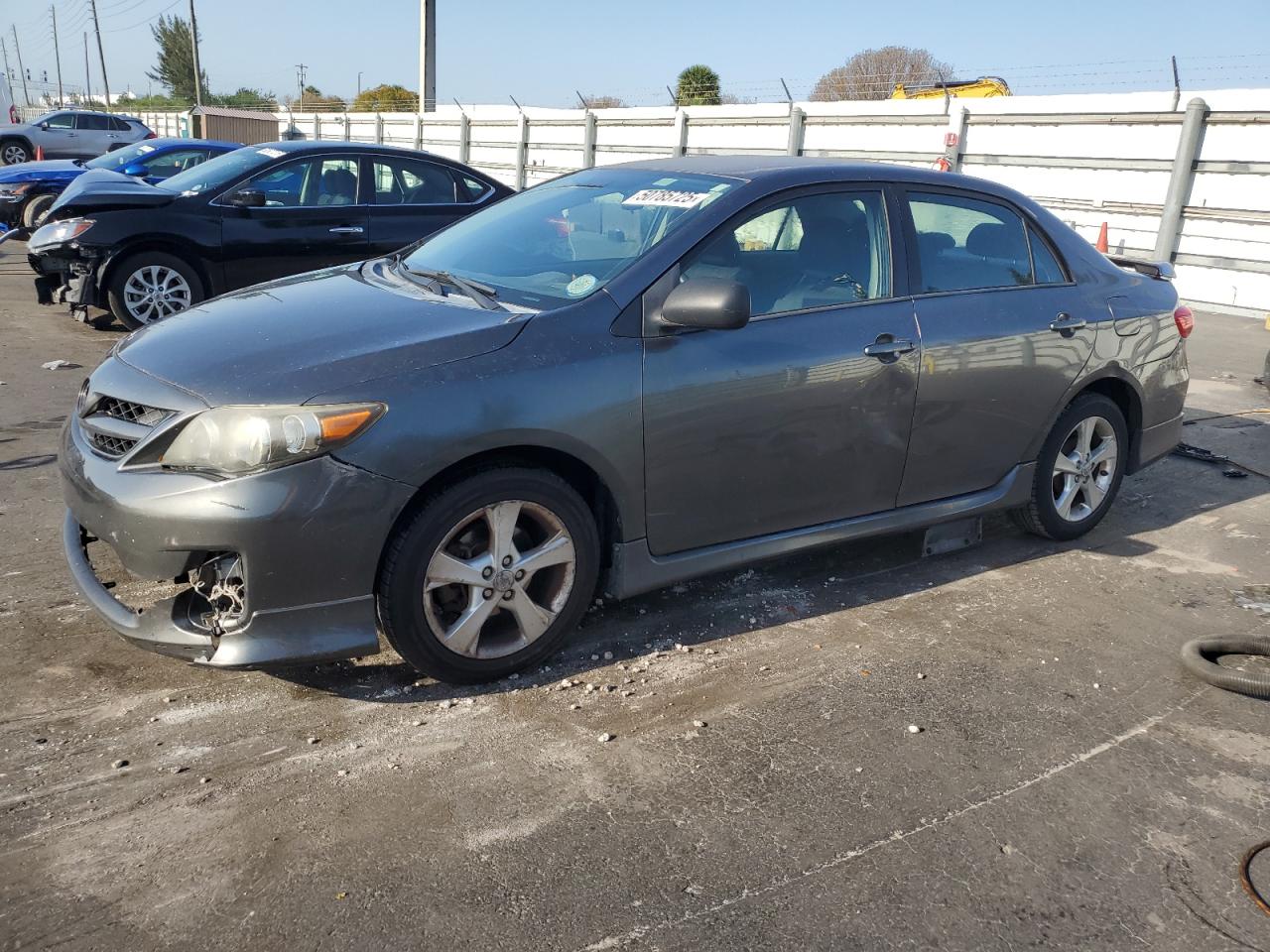 2013 Toyota Corolla Base de vânzare în Miami, FL - Side