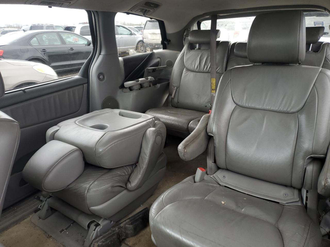 2009 Toyota Sienna Xle VIN: 5TDZK22C39S240268 Lot: 53846285
