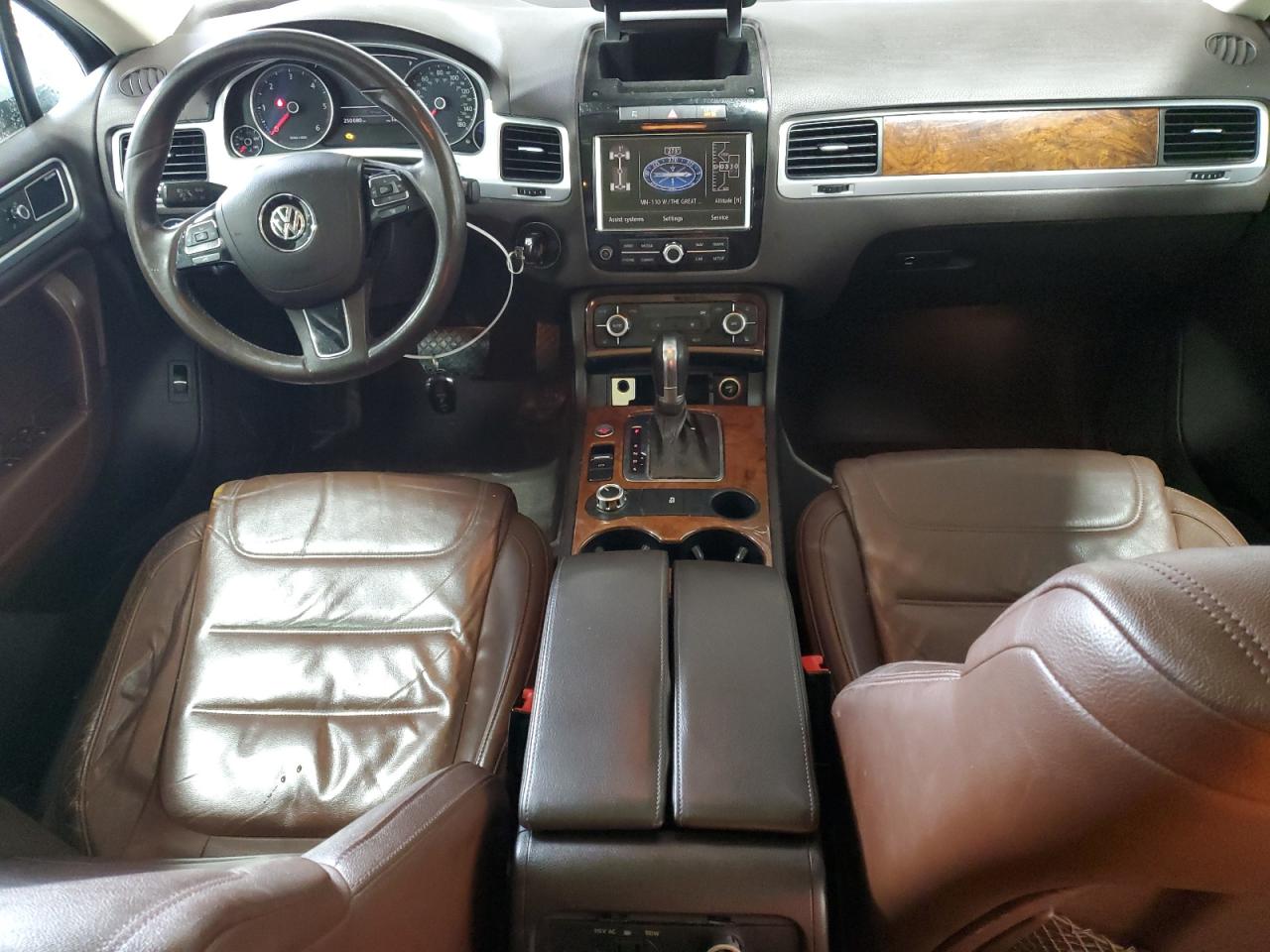 2012 Volkswagen Touareg V6 Tdi VIN: WVGEK9BP7CD009303 Lot: 54048015