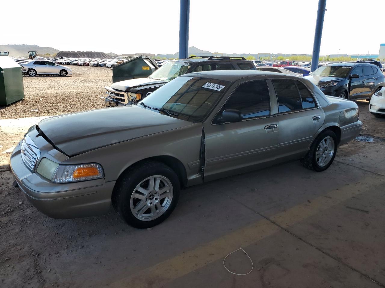2003 Ford Crown Victoria Police Interceptor for Sale in Phoenix, AZ - Front End